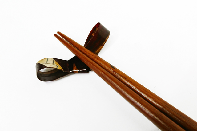 樺細工（桜皮細工）,リボン箸置き