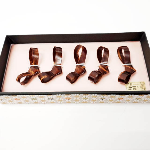 樺細工（桜皮細工）,箸置き